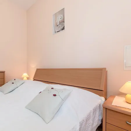 Apartman Nikaia *