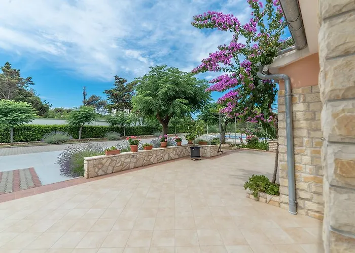 Apartman Nikaia *