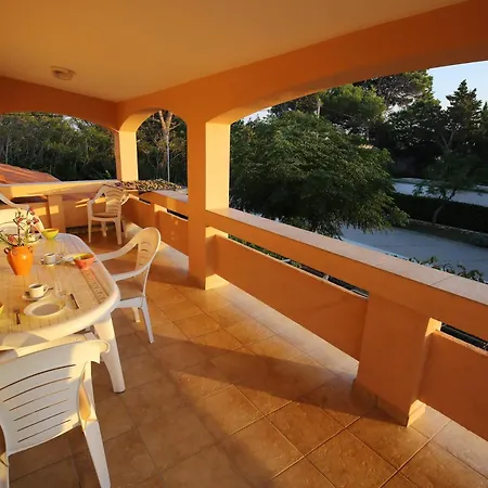 Apartment Nikaia