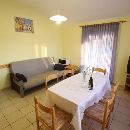 Nikaia Apartment *