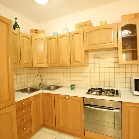 Apartment Nikaia