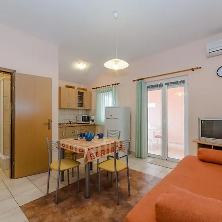 Apartment Nikaia