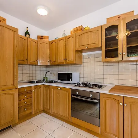 Apartment Nikaia Vir
